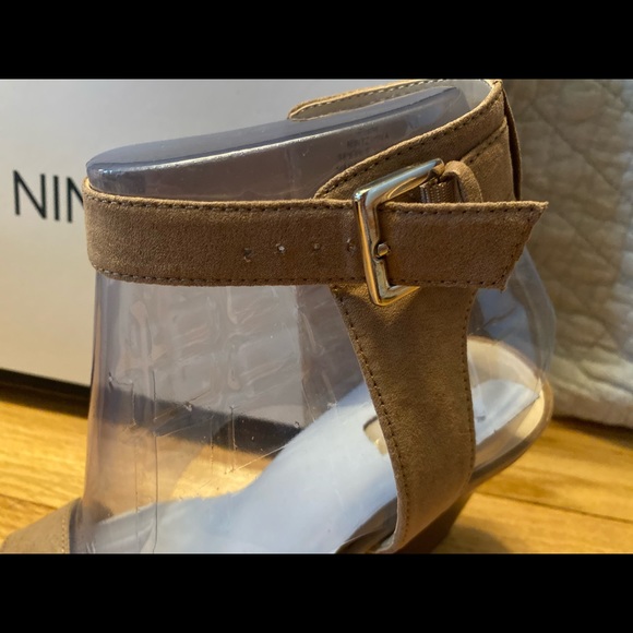 Like New Nine West Wrap Heeled Sandal - Picture 3 of 11